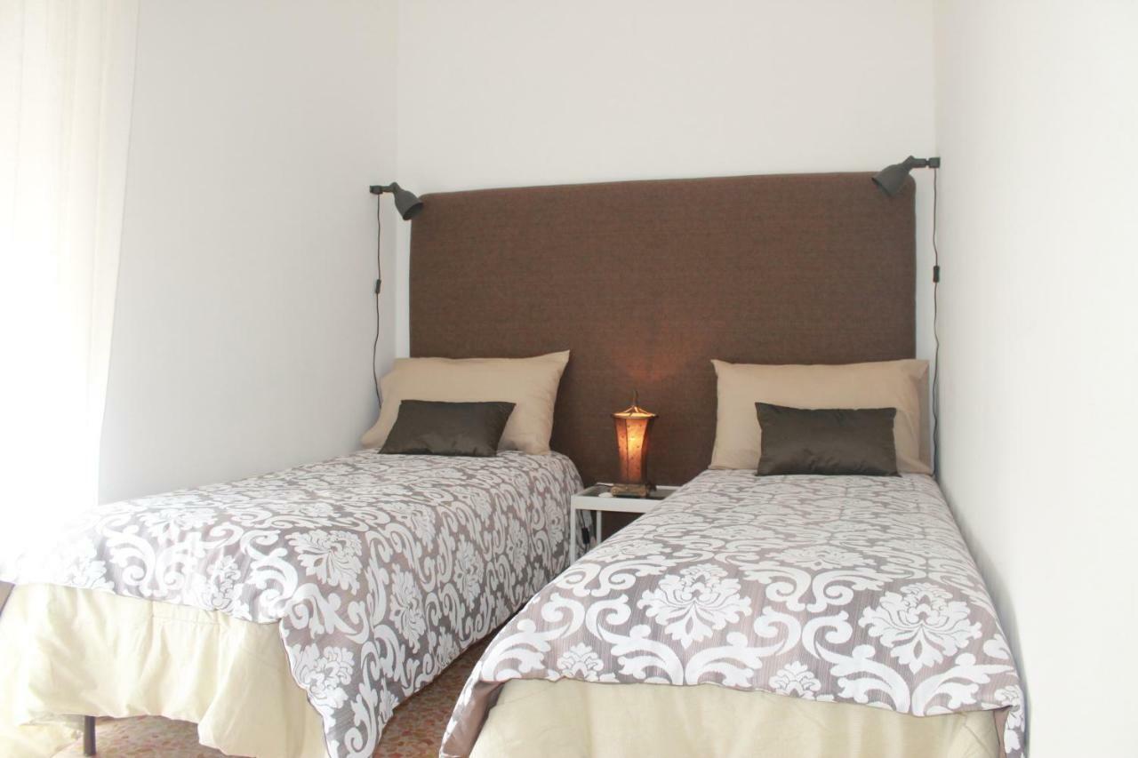 Domus Claudia - Casa Vacanze Szirakúza Kültér fotó